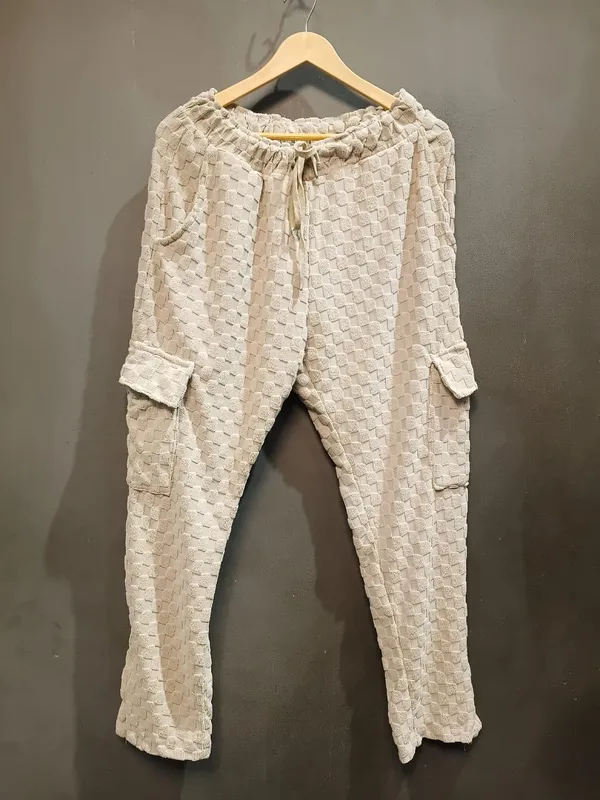 Beige_Cotton_Relaxed_Fit_Cargo_Pants_For_Men