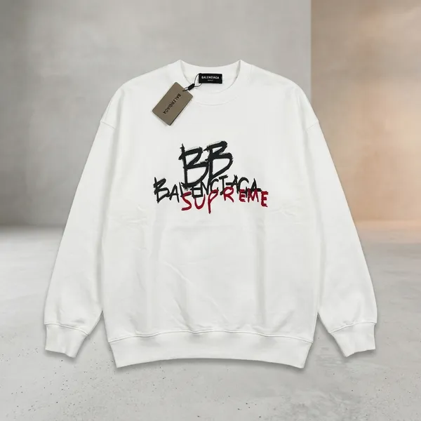 White_Cotton_Graphic_Print_Sweatshirt_For_Men