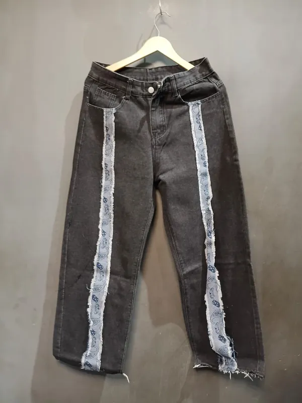 Grey_Denim_Distressed_White_Stripe_Detail_Jeans_For_Women