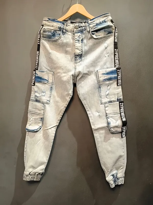 Blue_And_Off_White_Denim_Cargo_Jogger_Jeans_For_Men