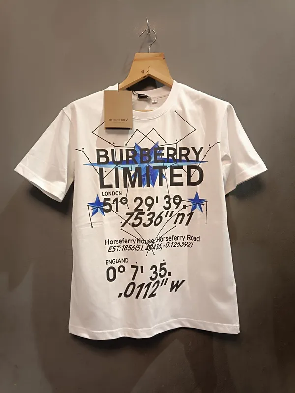 Burburry_Limited_Graphic_Cotton_T-Shirt_For_Men