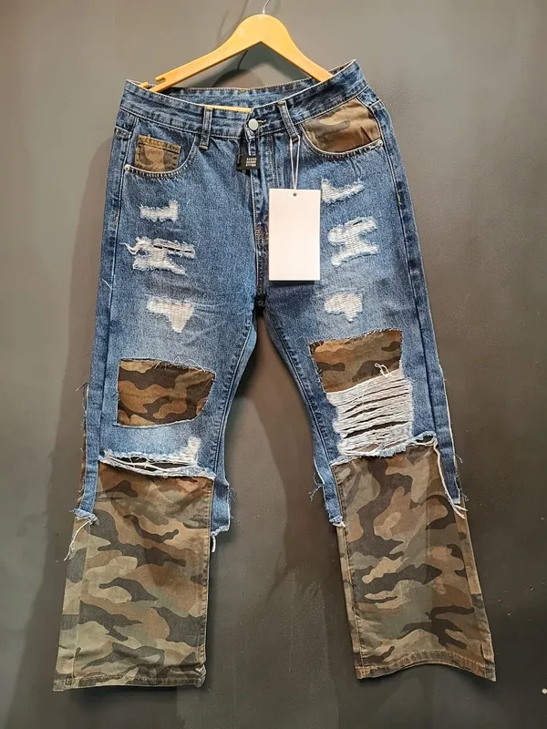 Blue_Denim_Straight_Fit_Distressed_Camouflage_Patch_Jeans_For_Men