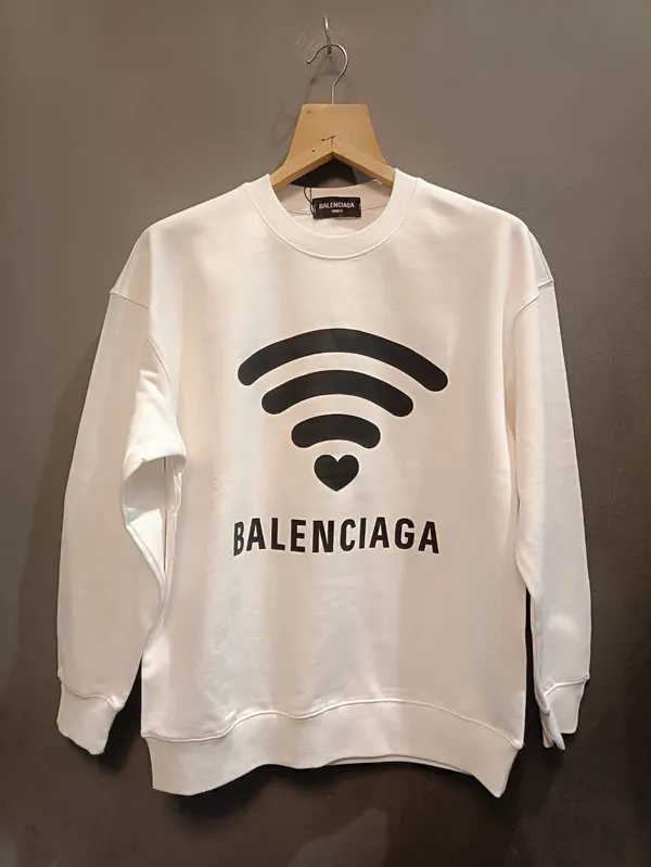 White_Cotton_Relaxed_Fit_Graphic_Print_Sweatshirt_For_Men