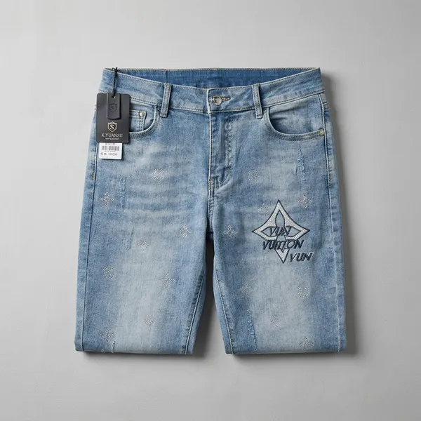 Light_Blue_Denim_Skinny_Fit_Distressed_Jeans_For_Women