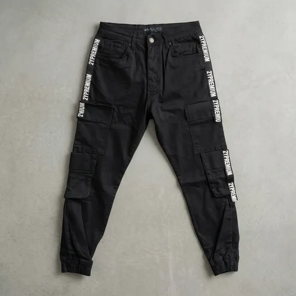 Black_Cotton_Cargo_Relaxed_Fit_Joggers_For_Men