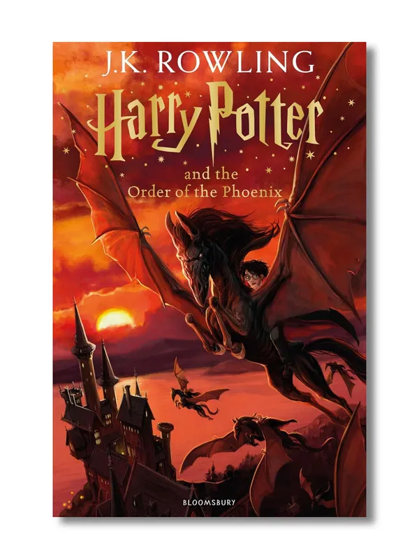 Harry_Potter_and_the_Order_of_the_Phoenix_By_J.K._Rowling_(Paperback)