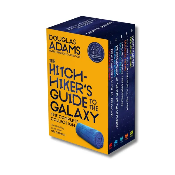The_Complete_Hitchhiker's_Guide_to_the_Galaxy_Boxset_By_Douglas_Adams_(Paperback)