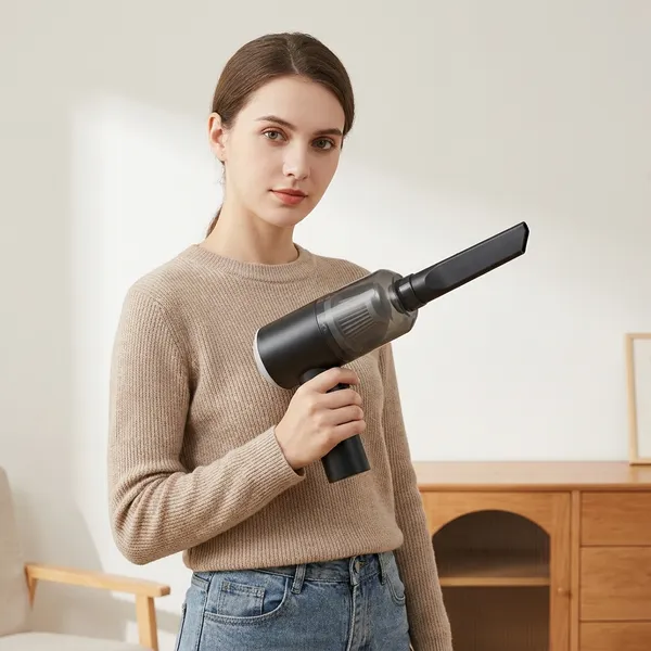 Black_Plastic_Portable_Vacuum_Cleaner_For_Home_And_Car