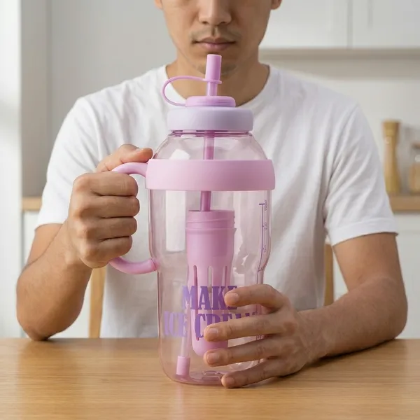 Pink_Plastic_Water_Bottle_For_Kids_And_Adults