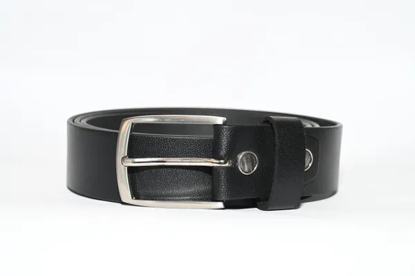 Classic_Leather_Belts_For_Men