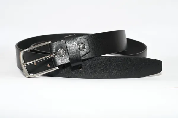 Classic_Leather_Belts_For_Men