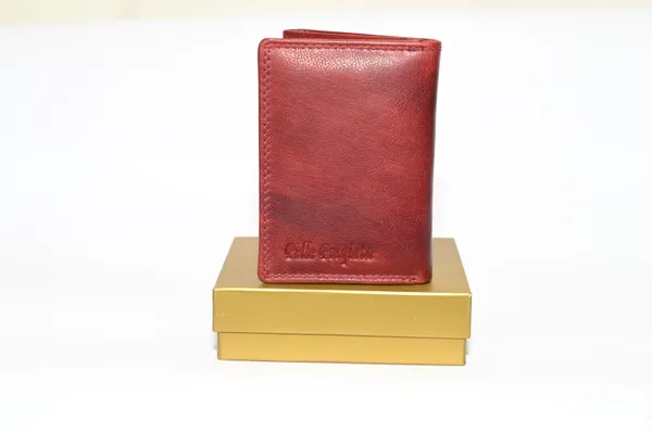 Mens_Leather_Trifold_Wallet