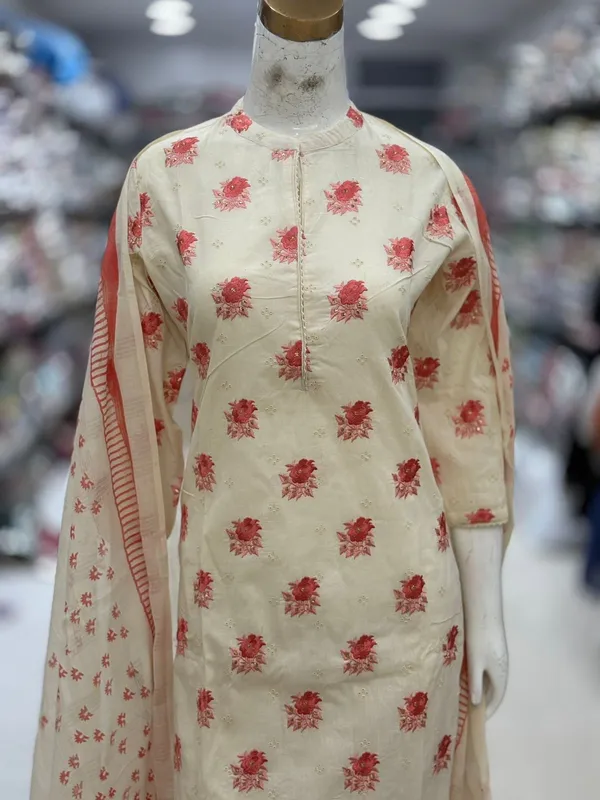 Cream_Cotton_Floral_Printed_Kurta_Set_For_Women