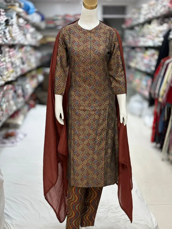 Brown_Cotton_Geometric_Printed_Kurta_Set_For_Women