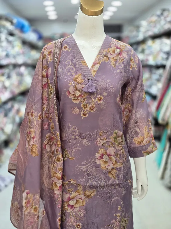 Purple_Floral_Embroidered_Chiffon_Suit_Set_For_Women