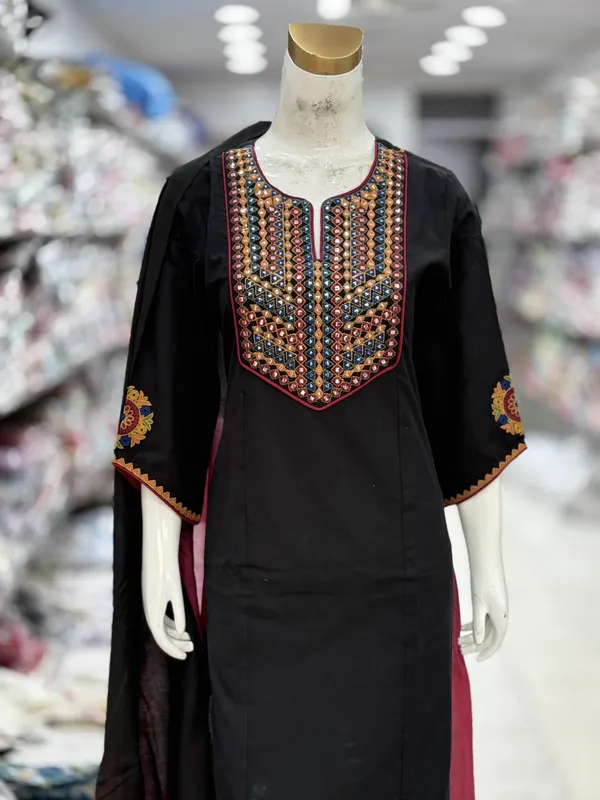 Black_Cotton_Handloom_Embroidered_Kurta_Set_For_Women