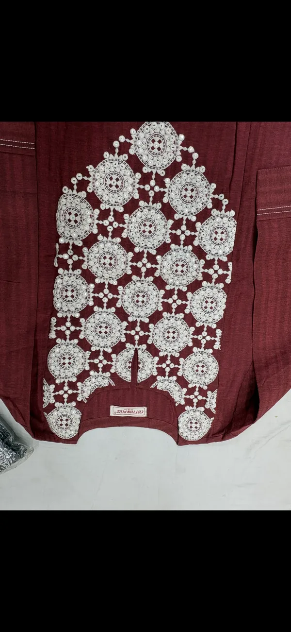Maroon_Cotton_Embroidered_Kurta_For_Women_(Kurta_Only)