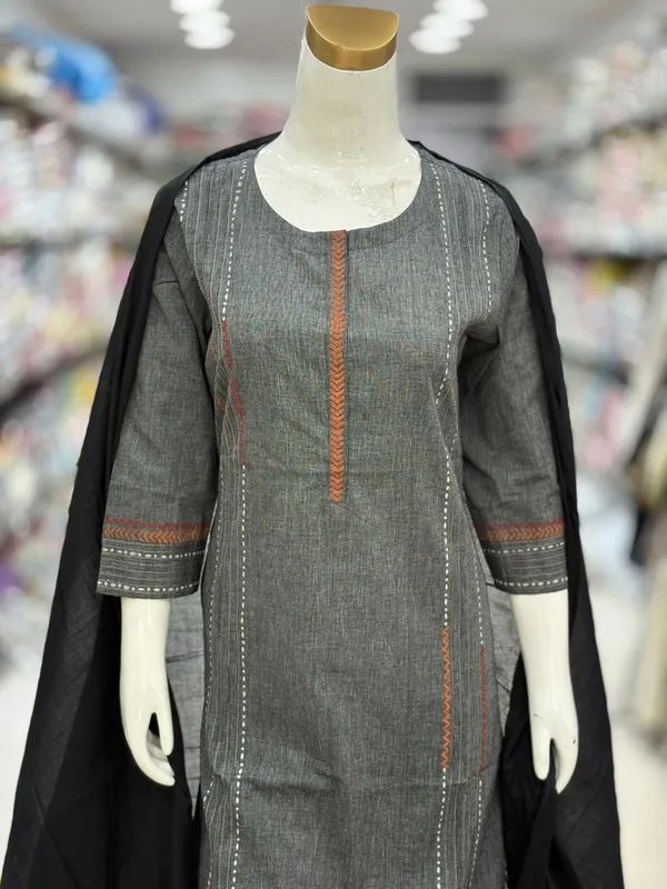 Grey_Cotton_Handloom_Embroidered_Kurta_Set_For_Women