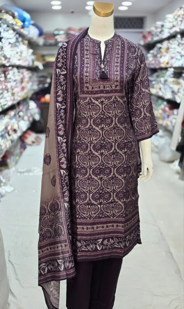Traditional_print_in_Jamun_Colour