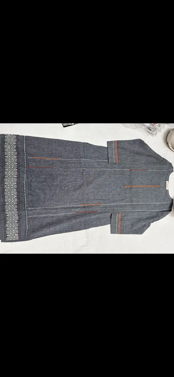Grey_Handloom_Cotton_Kurta_With_Embroidered_Detailing_For_Women_(Kurta_Only)
