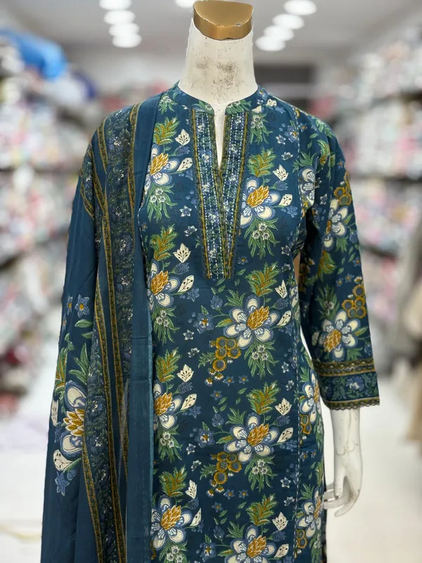 Teal_Blue_Cotton_Floral_Printed_Kurta_Set_For_Women