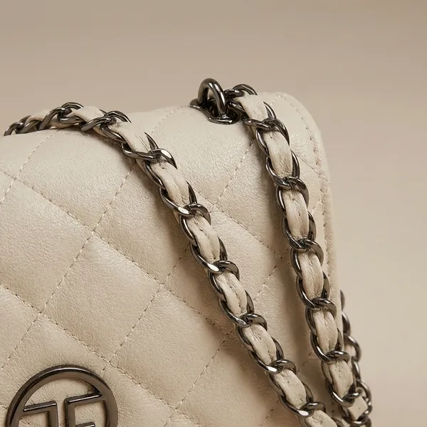 Cream_Quilted_Synthetic_Leather_Chain_Strap_Shoulder_Bag_For_Women