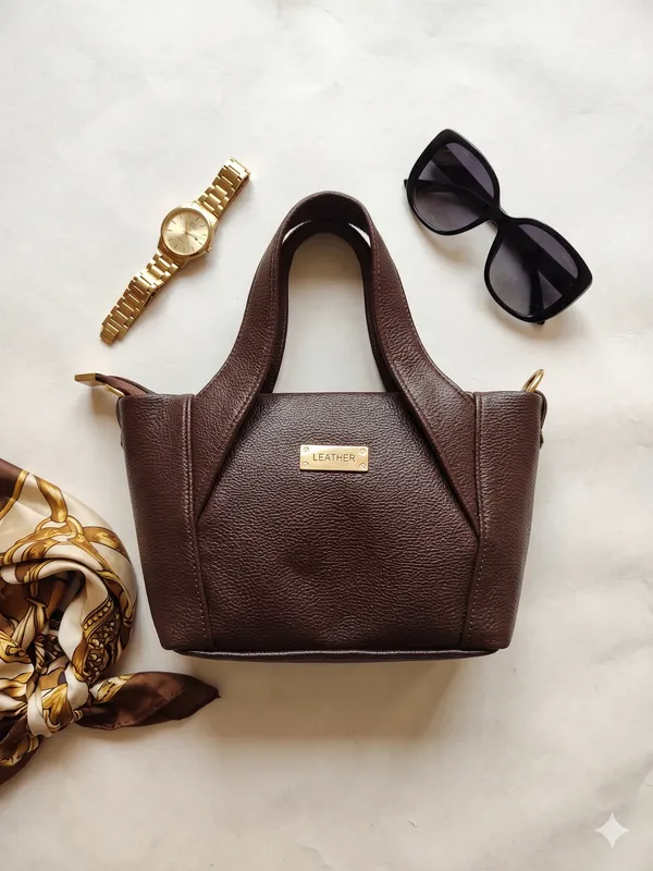 Brown_Leather_Structured_Handbag_With_Gold_Hardware_For_Women