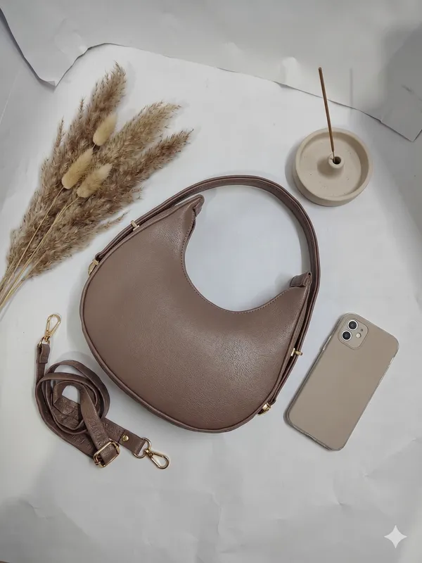 Brown_Sholder_Flaux_Bag_for_Women