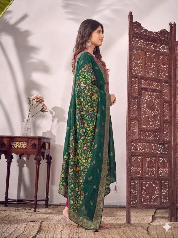 Pink_Green_Silk_Embroidered_Kurta_Set_With_Floral_Dupatta_For_Women