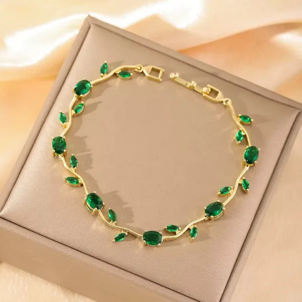 ELEGANT_GREEN_COLOUR_TULIP_BRACELET