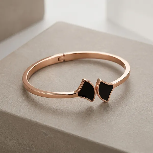 Rose_Gold_Black_Stainless_Steel_Geometric_Frame_Bracelet_For_Women