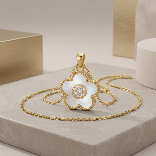 Gold_Anti_Tarnish_Stainless_Steel_Flower_Pendant_Necklace_For_Women