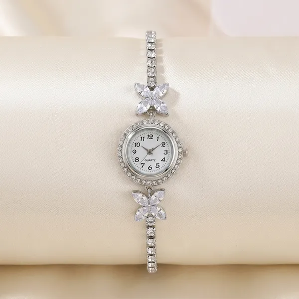 Silver_Stainless_Steel_Rhinestone_Bracelet_Watch_For_Women