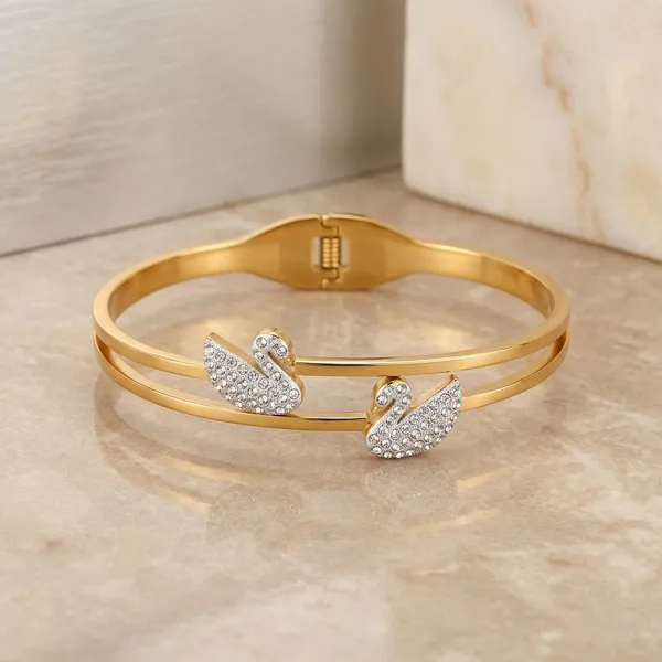 Gold_Black_Stainless_Steel_Crystal_Swan_Cuff_Bracelet_For_Women