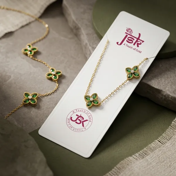 Gold_Green_Enamel_Four_Leaf_Clover_Necklace_For_Women