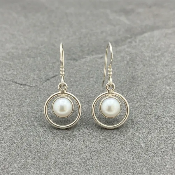 Silver_Pearl_Hook_Chandini_Earrings_For_Women