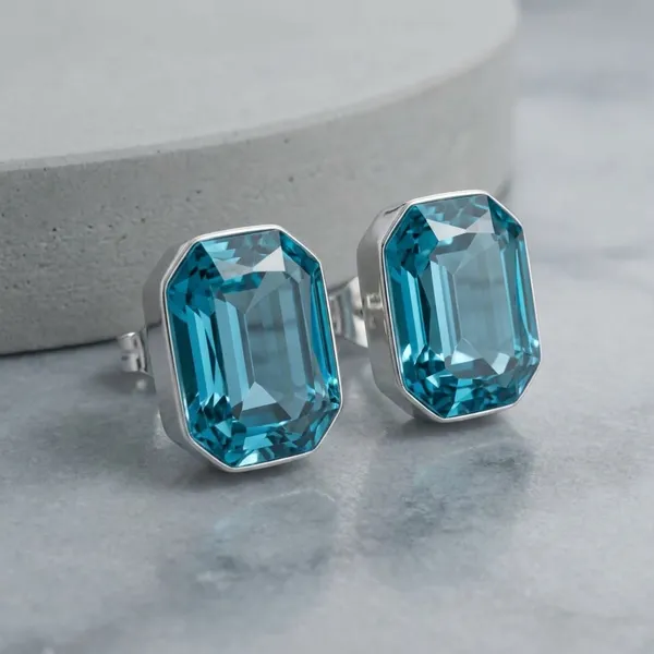 Blue_Crystal_Silver_Stud_Earrings_For_Women