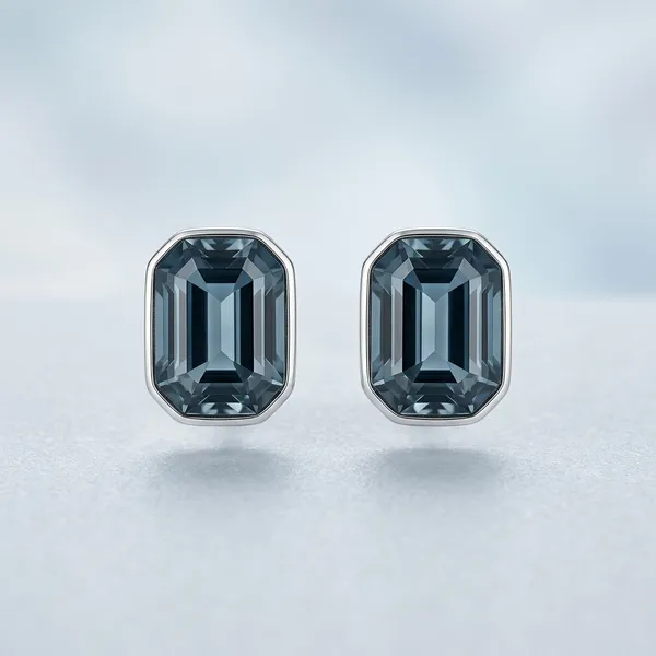 Gray_Silver_Sterling_Crystal_Stud_Earrings_For_Women