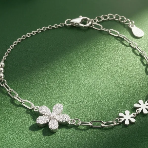 Silver_Sterling_Daisy_Cubic_Zirconia_Charm_Bracelet_For_Women