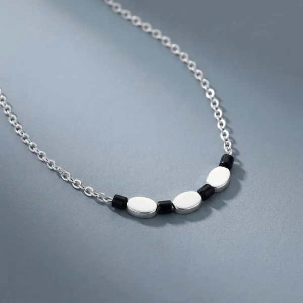 Silver_Black_Sterling_Oval_Disc_Minimal_Mangalsutra_For_Women