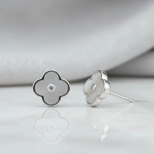 Silver_Sterling_Quatrefoil_Stud_Earrings_For_Women