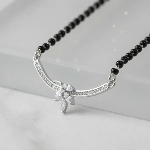 Silver_Black_Sterling_Tulsi_Mangalsutra_For_Women