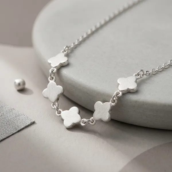 Silver_Sterling_Rhodium_Plated_Clover_Chain_For_Women