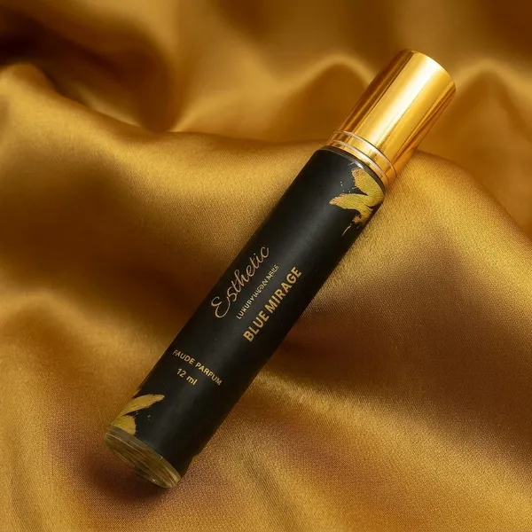 Esthetic_Blue_Mirage_Bergamot_Pepper_Ambroxan_Eau_De_Parfum_12_Ml