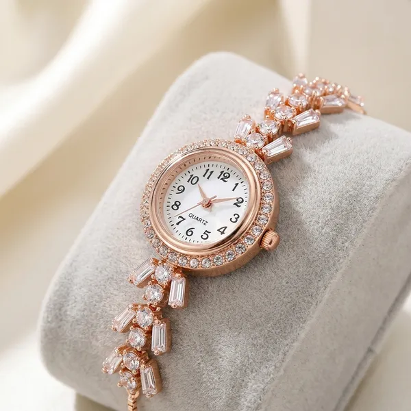 Rose_Gold_Stainless_Steel_Crystal_Bracelet_Watch_For_Women