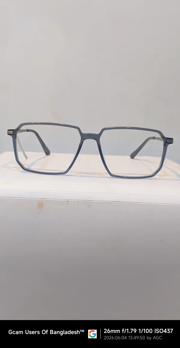 Grey_Transparent_Rectangular_Eyeglasses_Frame