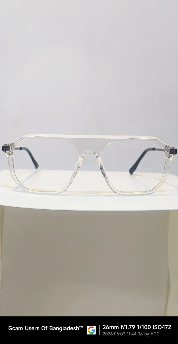 Clear_Transparent_Safety_Glasses_With_Black_Temple_Arms