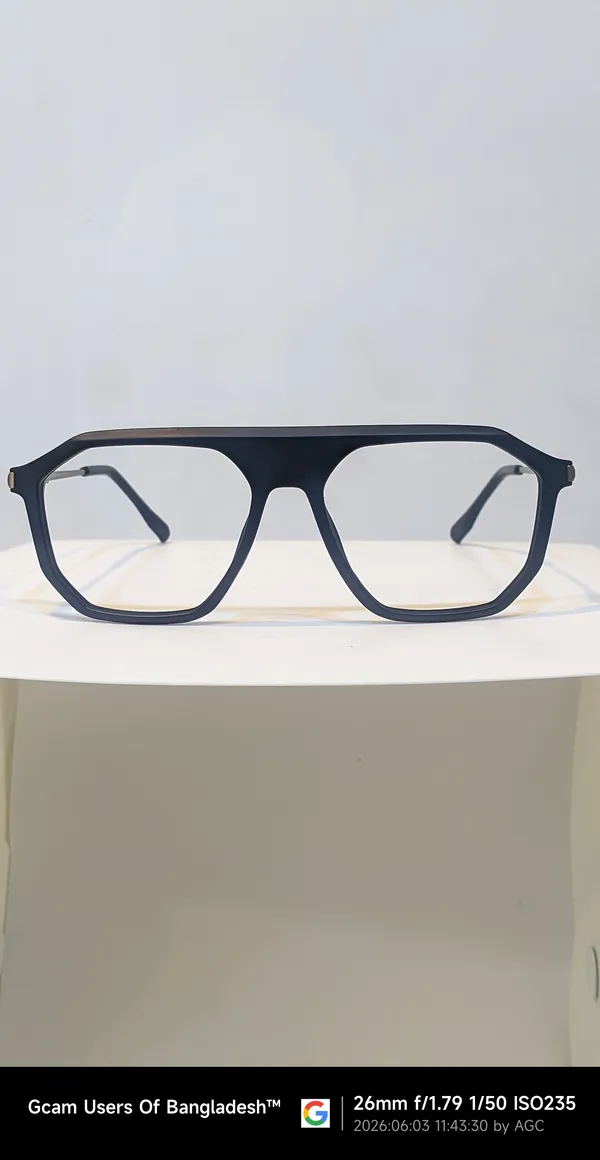 Black_Rectangular_Frame_Eyeglasses_For_Men_And_Women