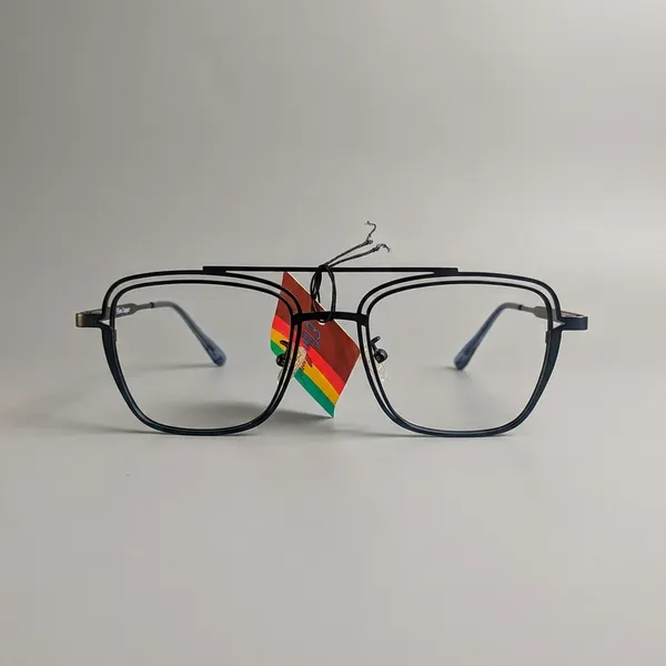 Black_Metal_Square_Frame_Eyeglasses