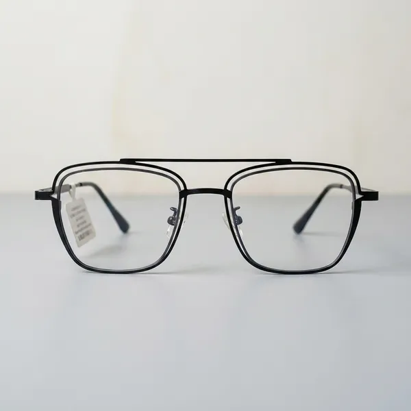 Black_Metal_Aviator_Frame_Eyeglasses_With_Clear_Lenses